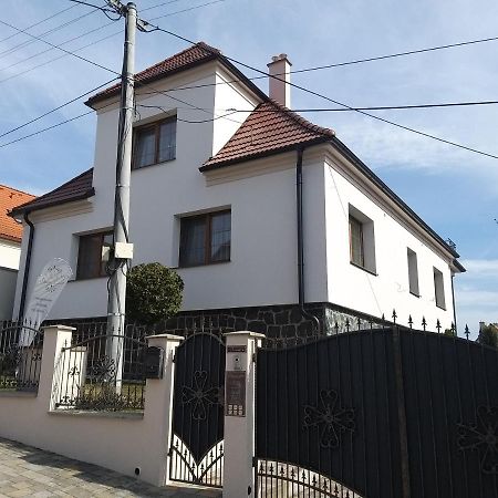 Penzion Kastelan Бойниці Екстер'єр фото